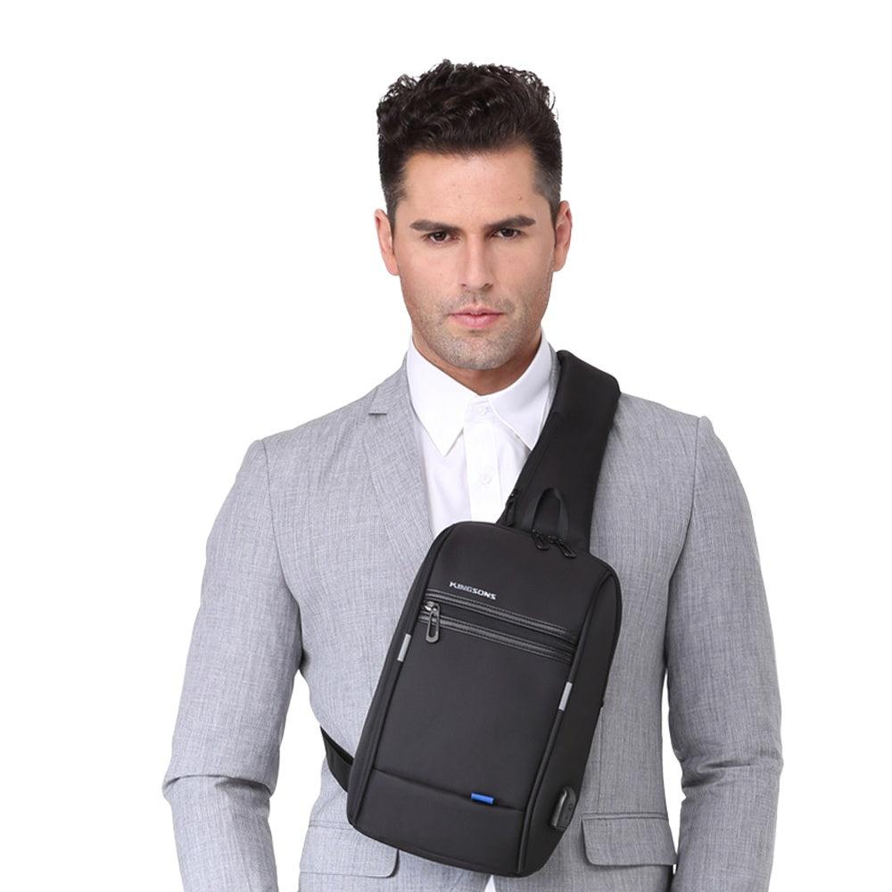 Model showcasing the Kingsons backpack ks3305w